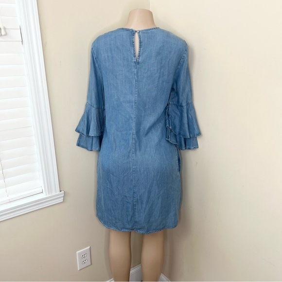 BEACH LUNCH LOUNGE Chambray Dress - Picture 2 of 7